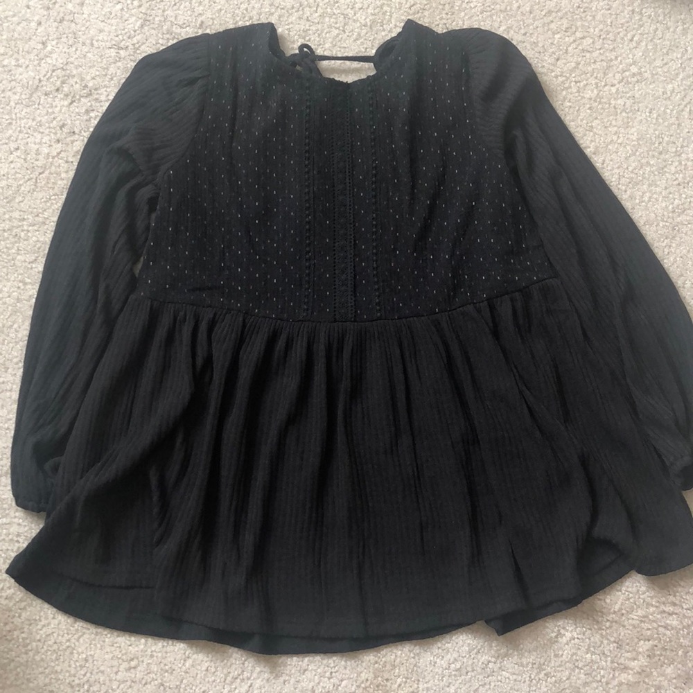 NWT Black detailed top with tie back size small